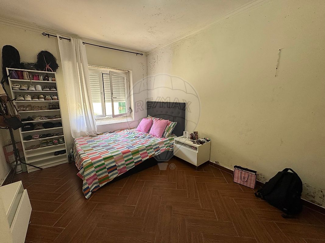 listing 125831095-25 picture-0