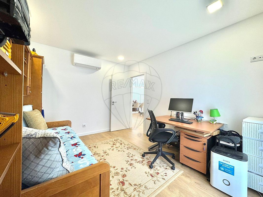 listing 125831050-94 picture-0