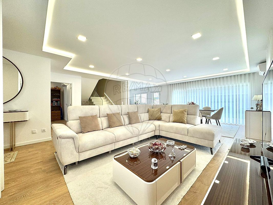 listing 125831050-94 picture-0