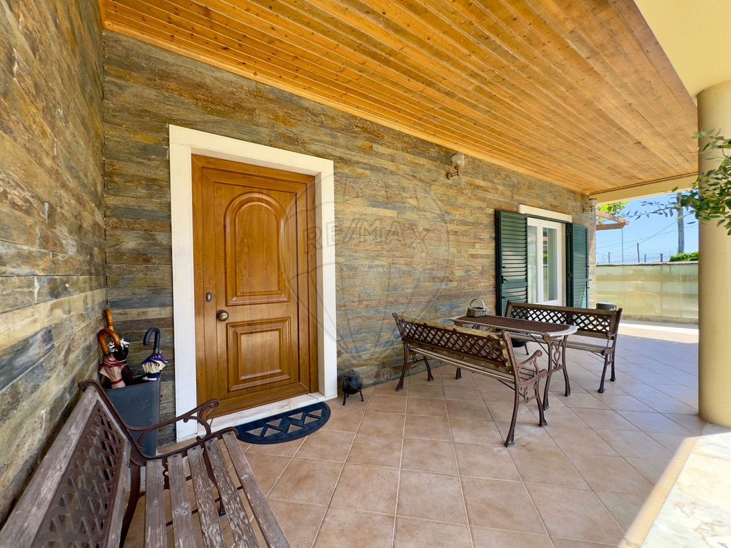 listing 125831050-96 picture-0