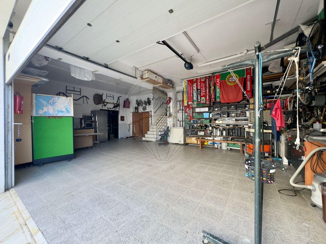 listing 125831050-96 picture-0
