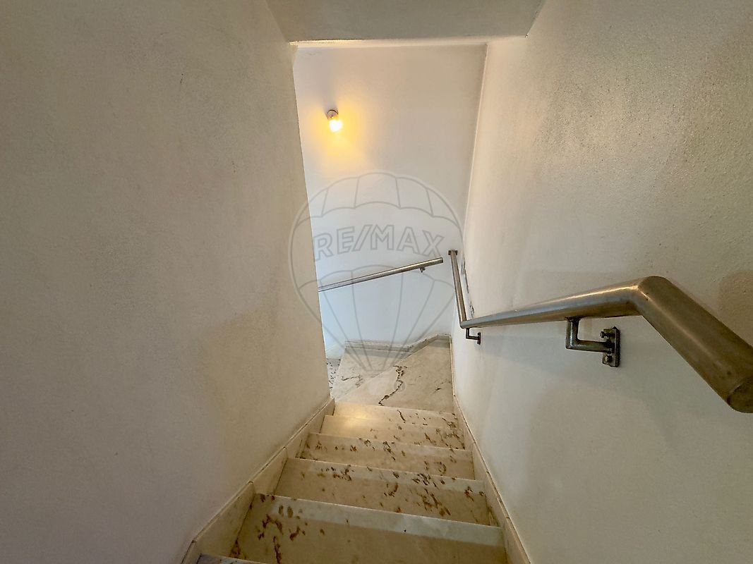 listing 125831050-96 picture-0