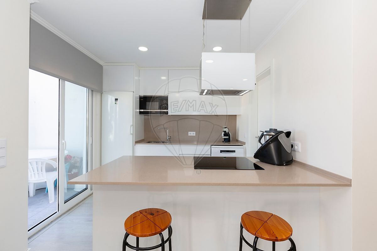 Moradia T2 à venda em Amadora