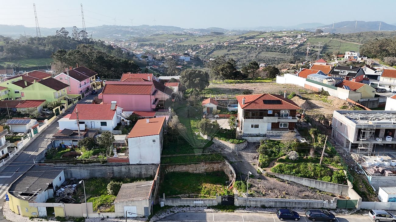 Terreno à venda em Sintra