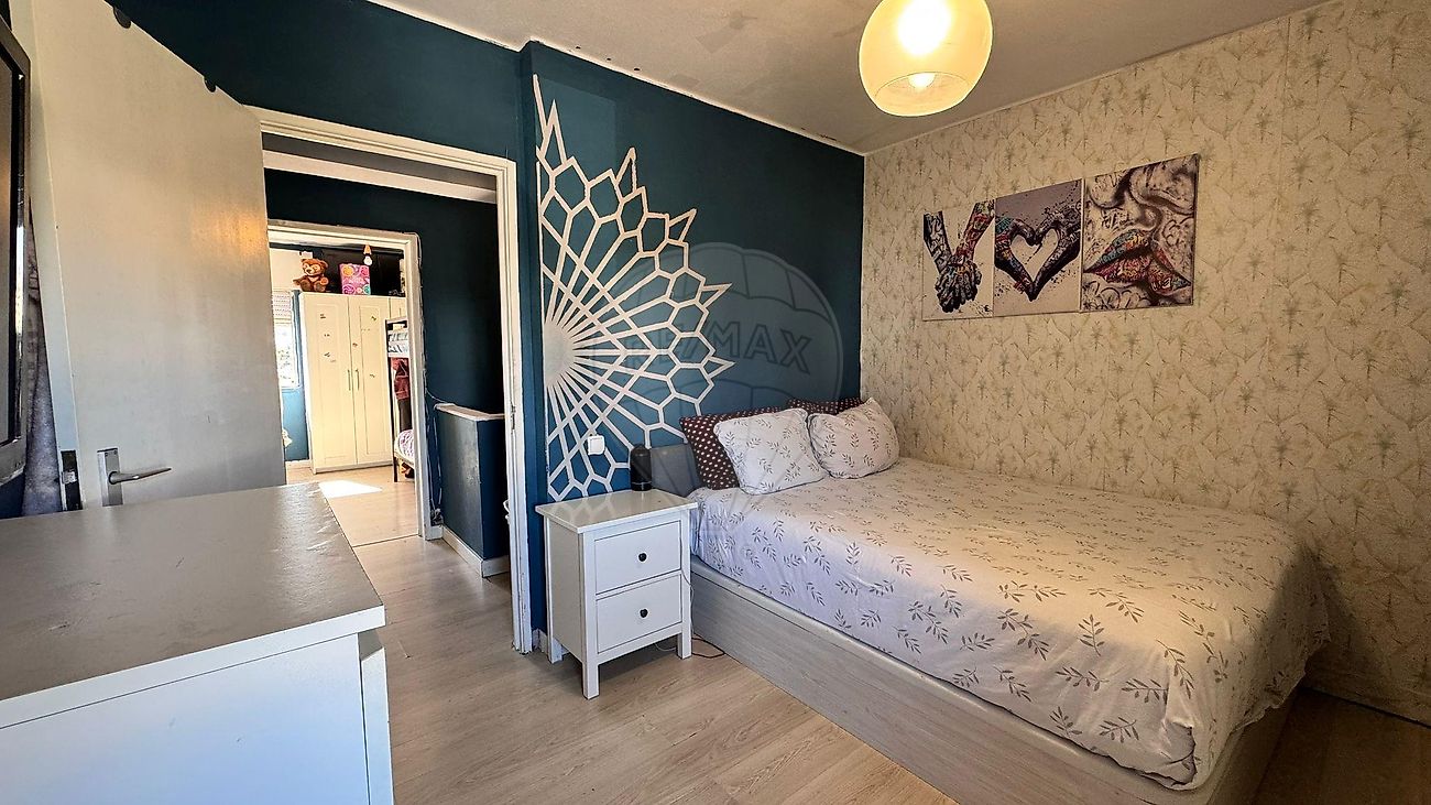 Apartamento T3 à venda em Sintra