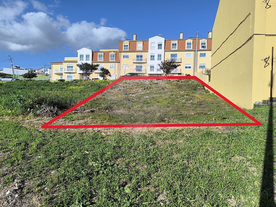 Terreno à venda em Sintra