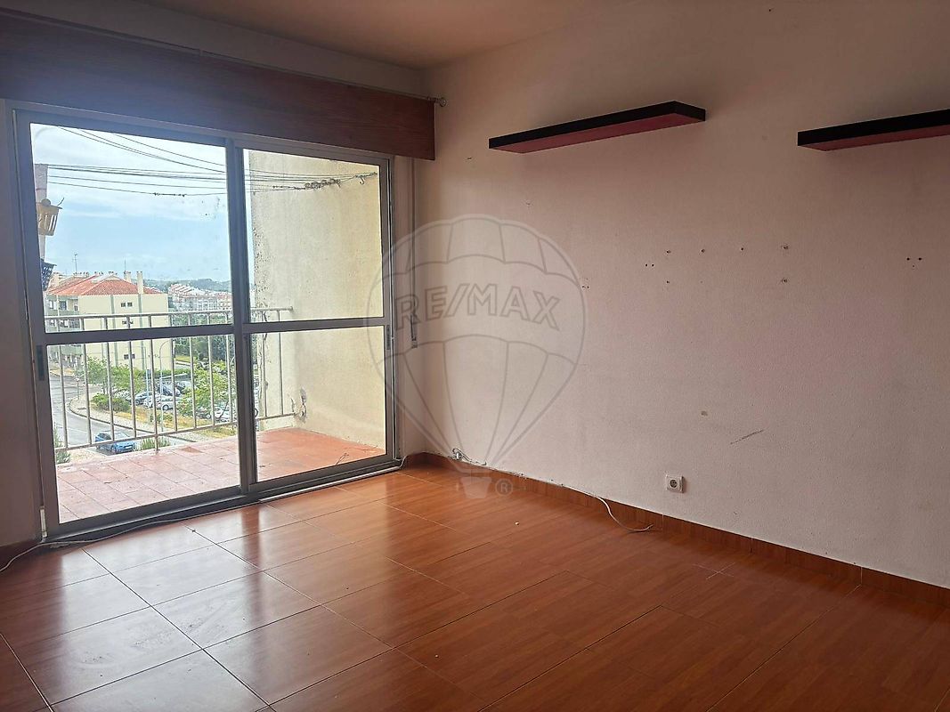 Apartamento T2 à venda em Sintra