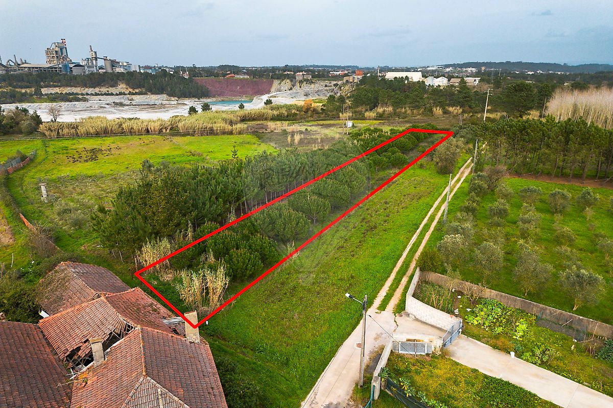 Terreno à venda em Maceira