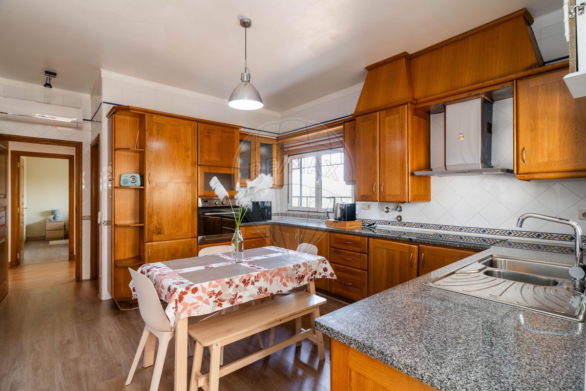 listing 125841064-9 picture-0