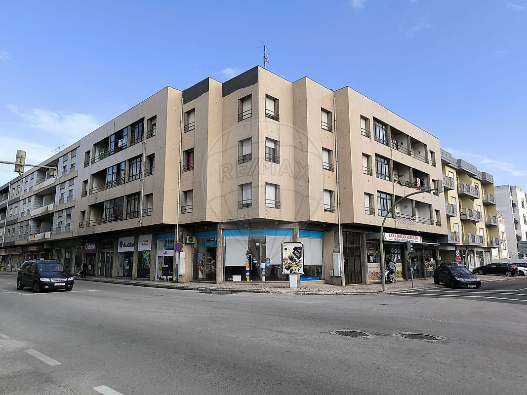 Apartamento T4 para venda