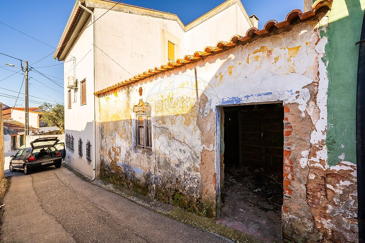 Moradia T2 à venda em Condeixa-a-Nova