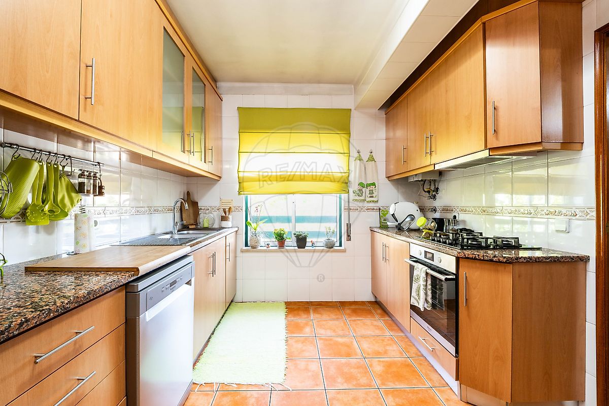 Apartamento T4 à venda em Marinha Grande