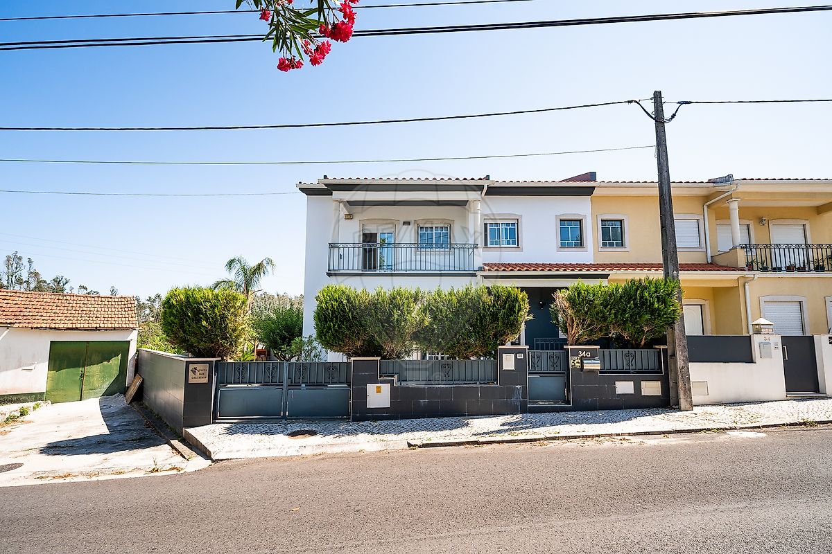 Apartamento T4 à venda em Marinha Grande