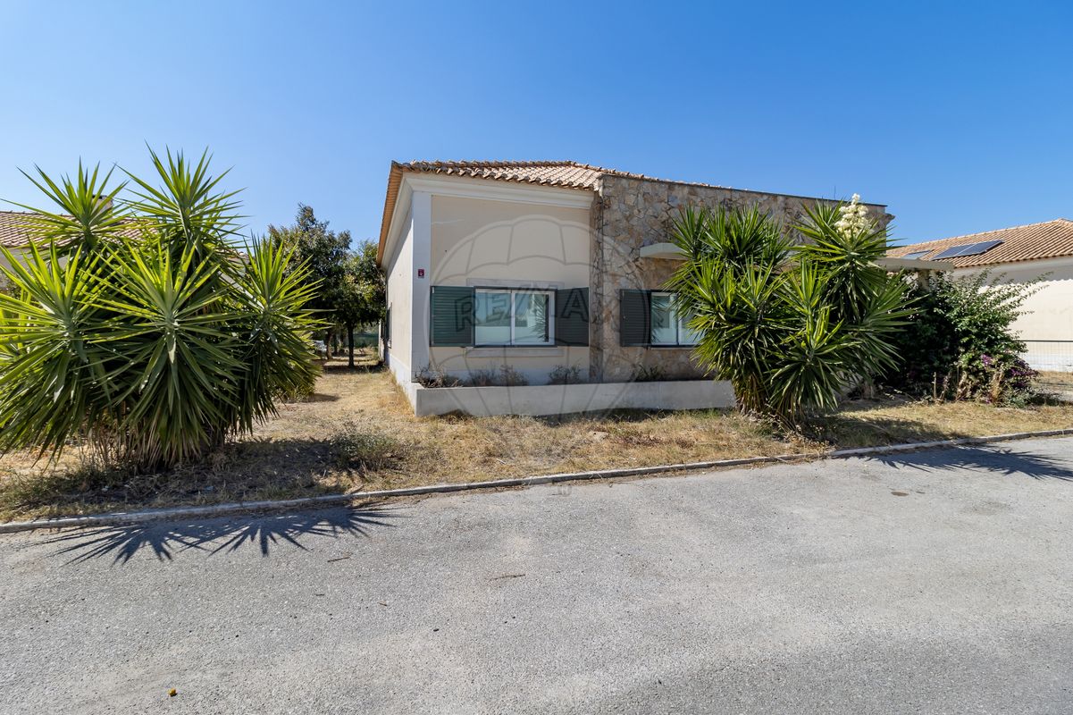 listing 125851028-33 picture-0
