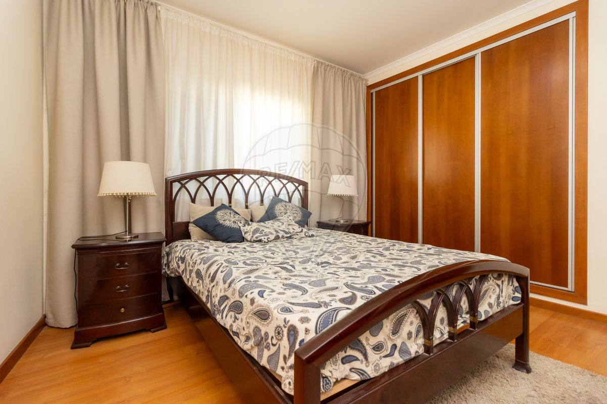 listing 125851028-33 picture-0