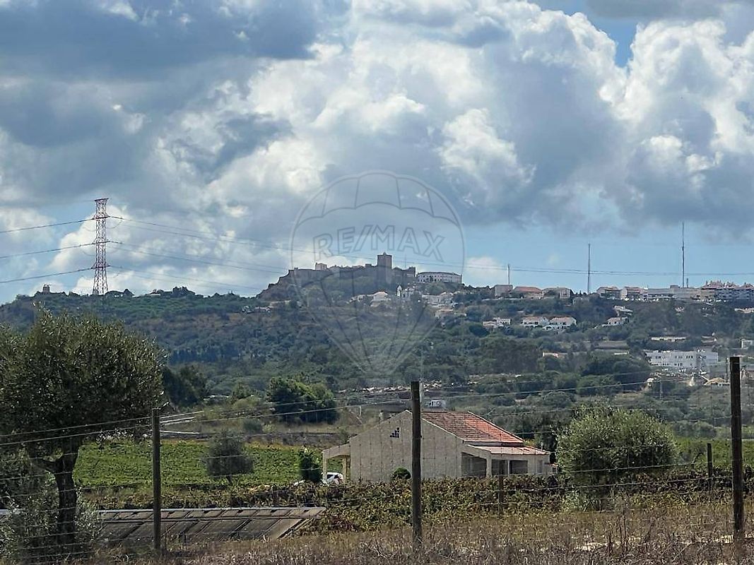 Land for sale in Palmela, Portugal — €240,000