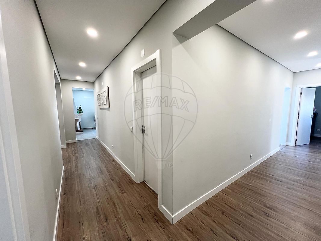 listing 125851004-345 picture-0