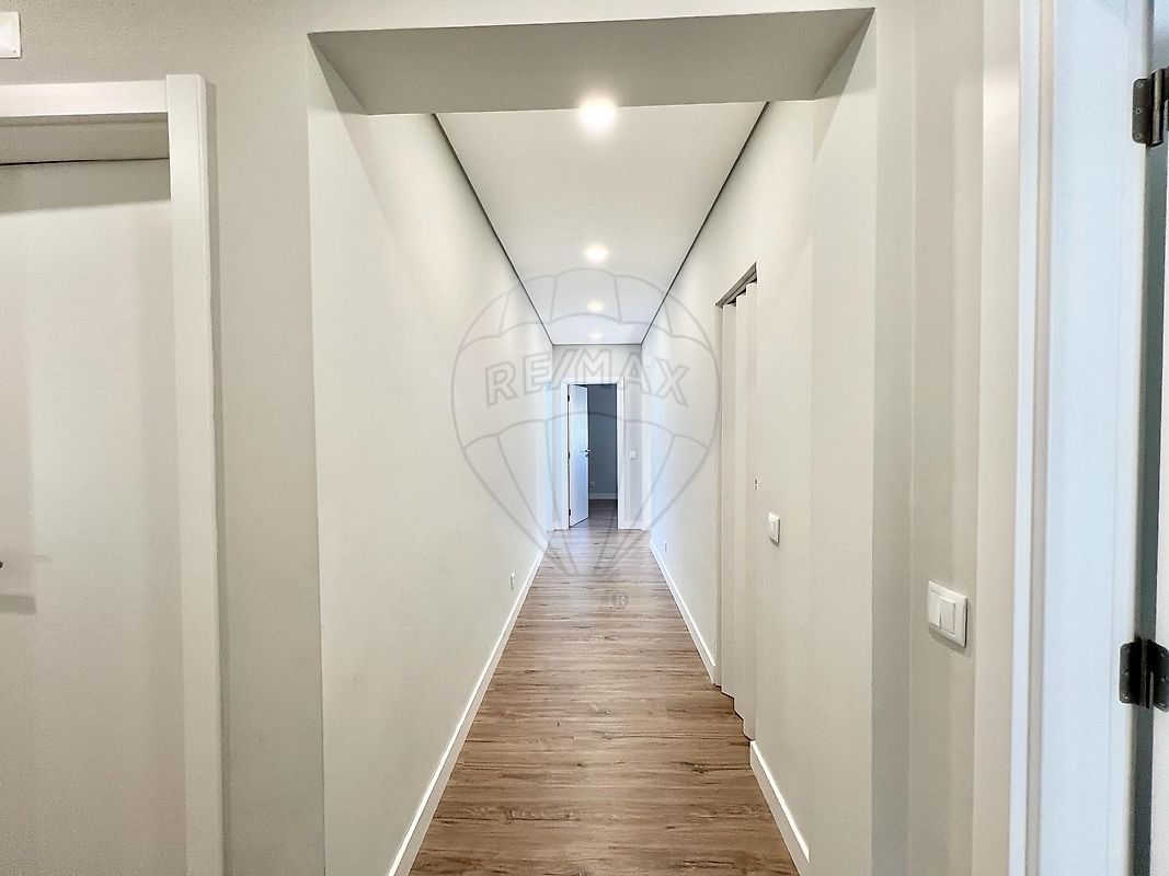 listing 125851004-345 picture-0