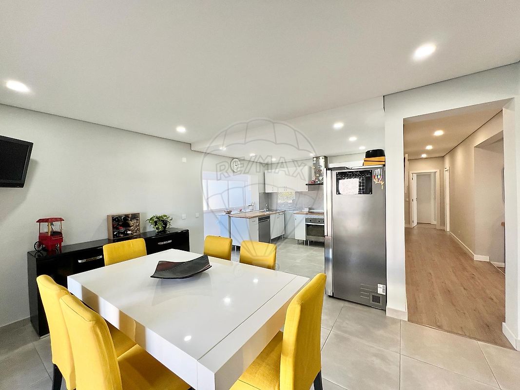 listing 125851004-345 picture-0