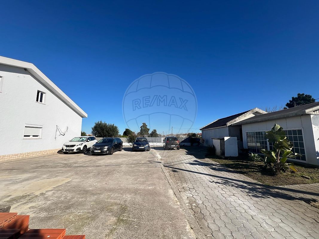 listing 125851004-345 picture-0