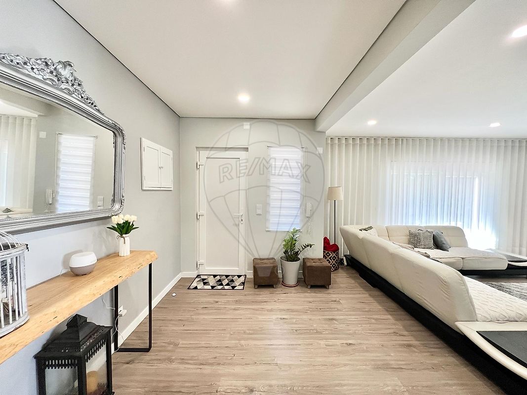 listing 125851004-345 picture-0