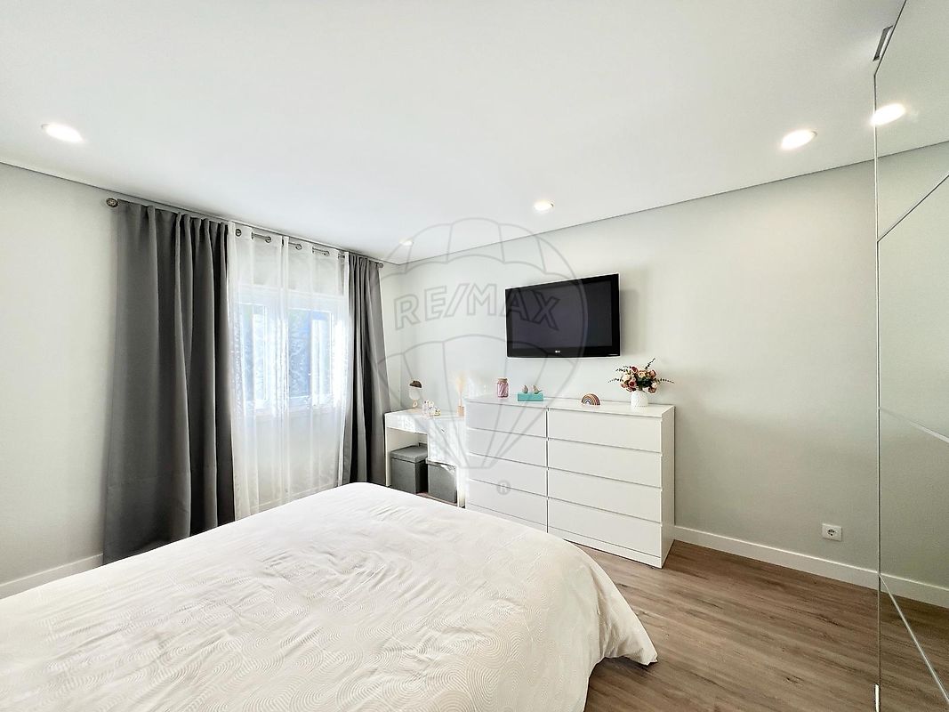 listing 125851004-345 picture-0