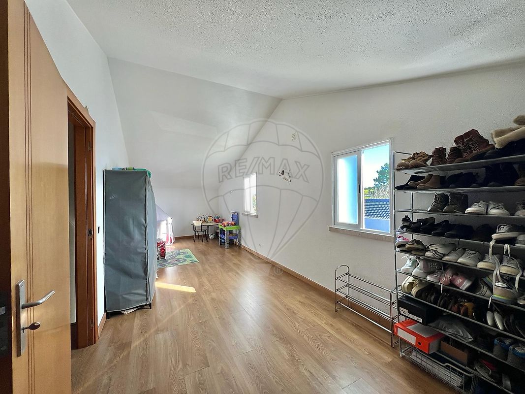 listing 125851004-345 picture-0