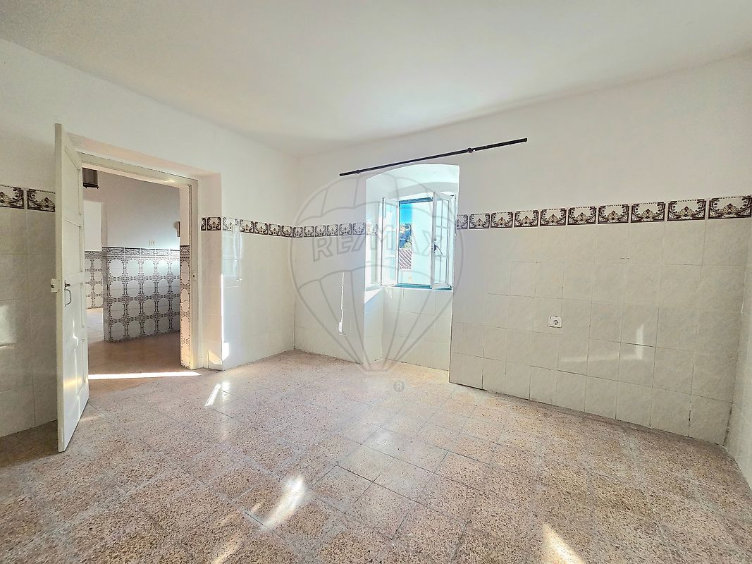 listing 125851004-459 picture-0