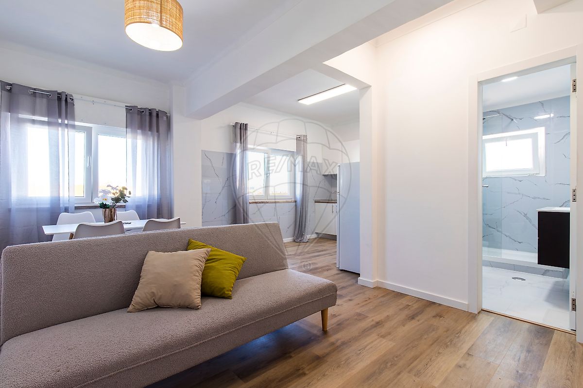 Apartamento T2 à venda em Setúbal