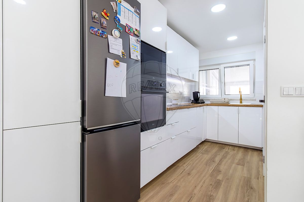 Apartamento T3 à venda em Setúbal