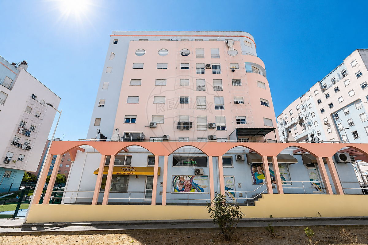 Apartamento T2 à venda em Seixal