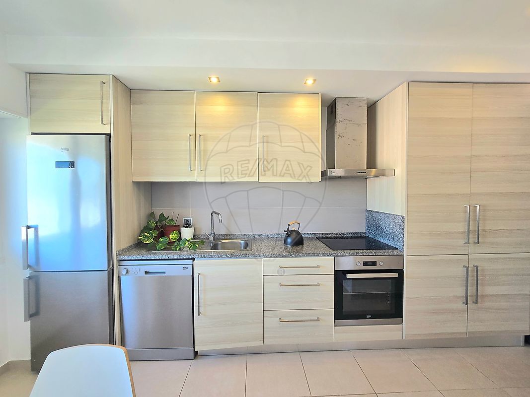 Apartamento T2 para arrendar em Setúbal