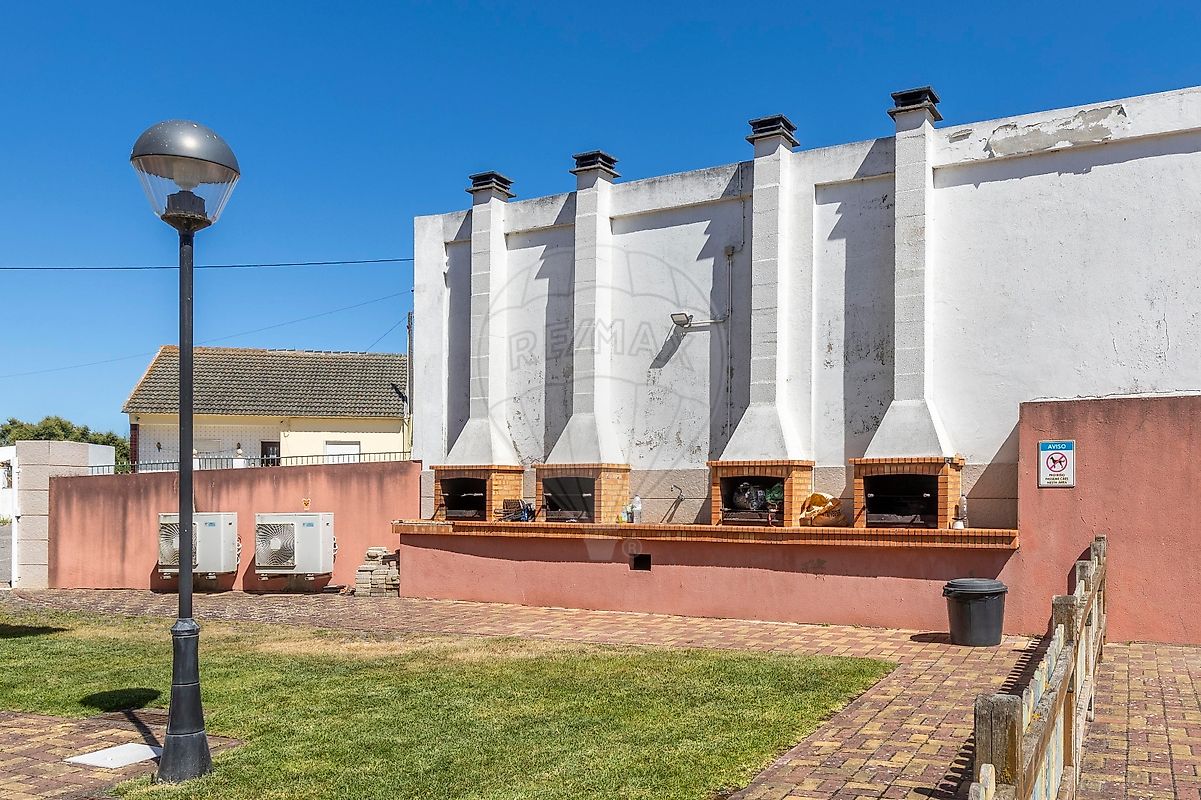 listing 125861060-40 picture-0