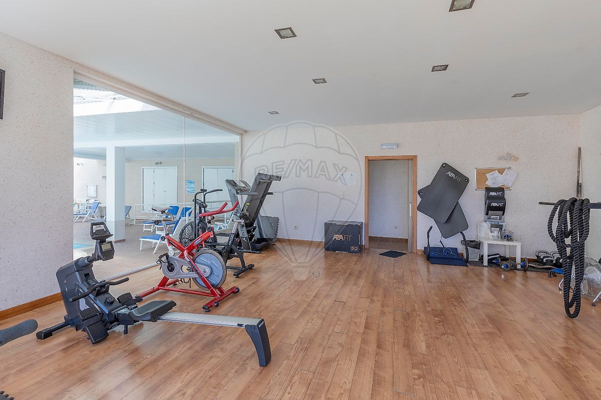 listing 125861060-40 picture-0