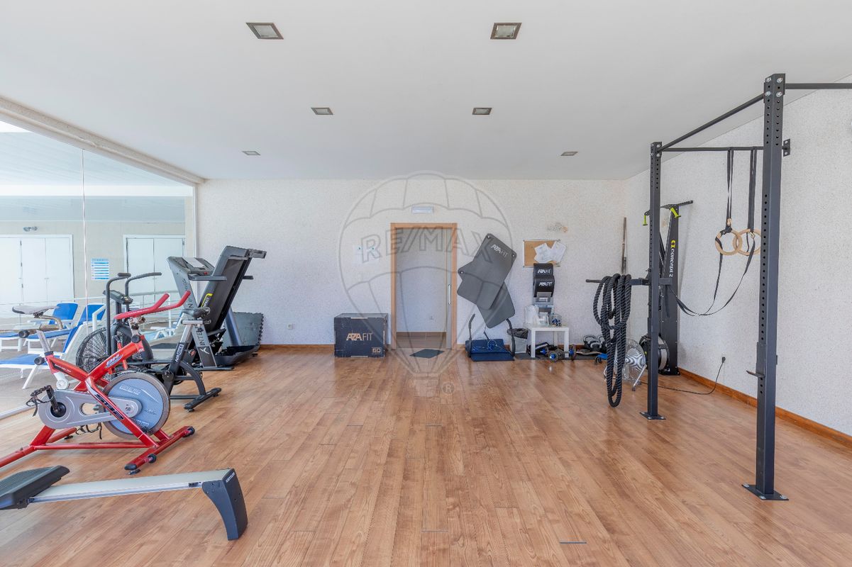 listing 125861060-40 picture-0