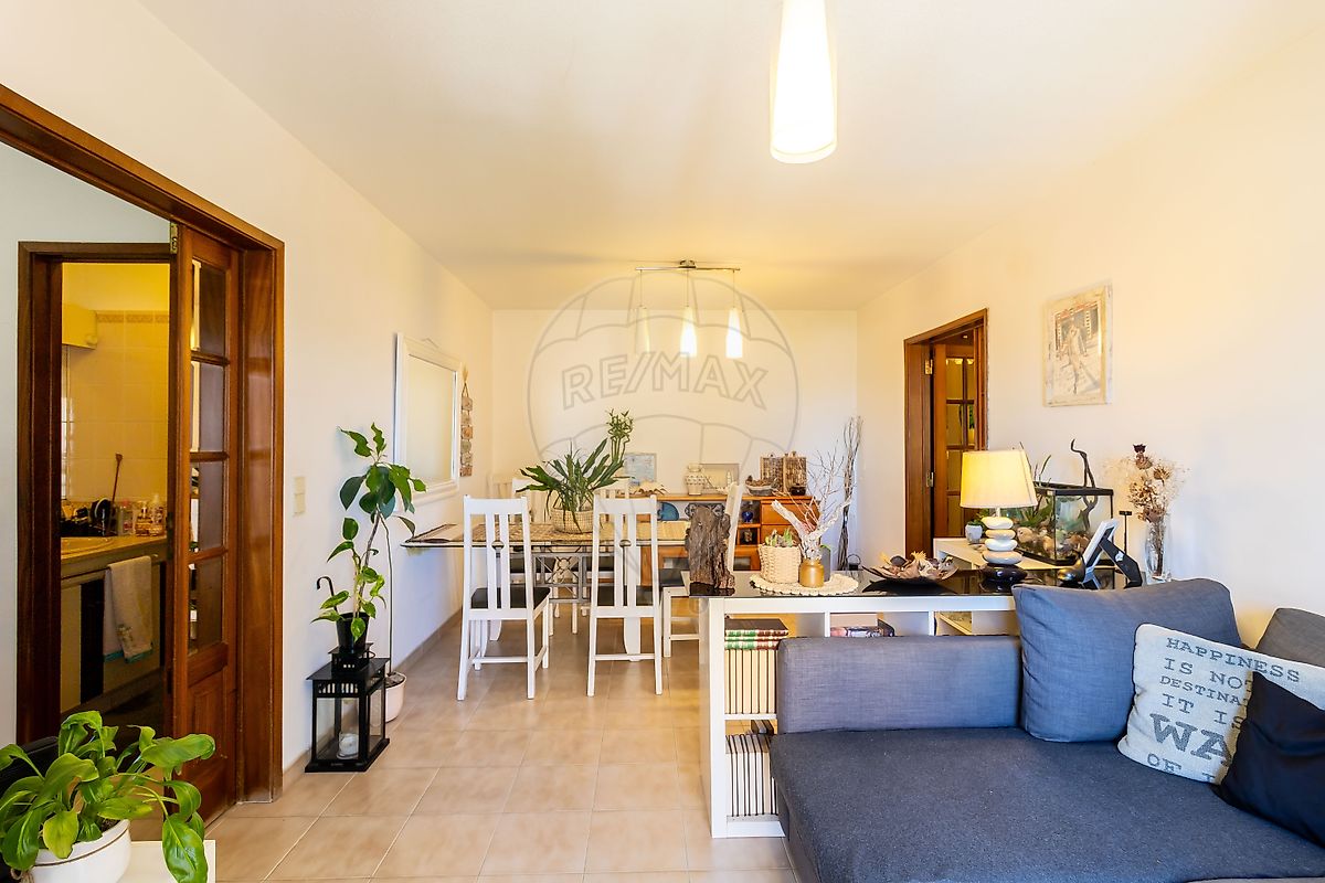 Apartamento - Santo António dos Cavaleiros e Frielas, Loures, Lisboa