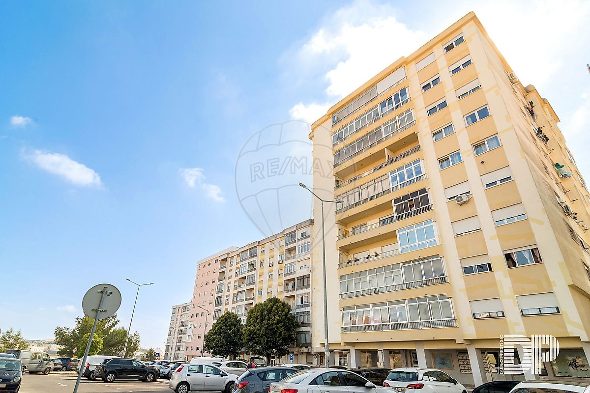 Apartamento T2 à venda em Sintra