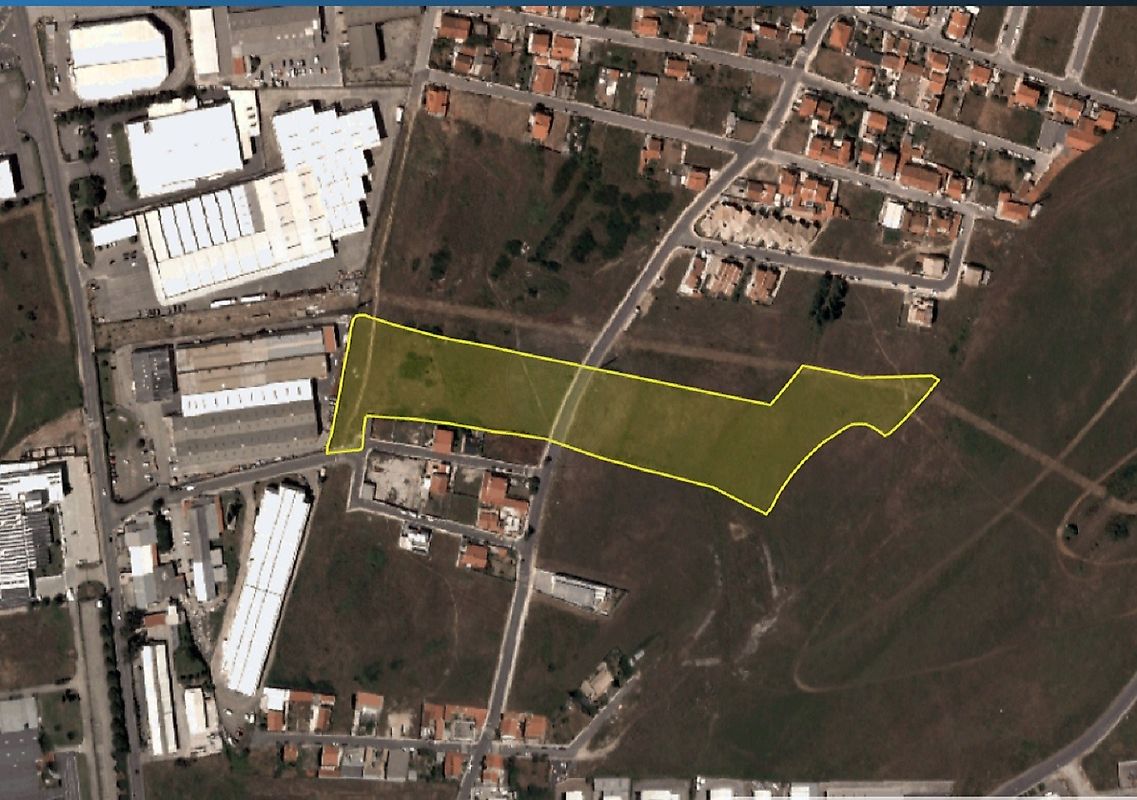 Terreno  à venda em Trajouce