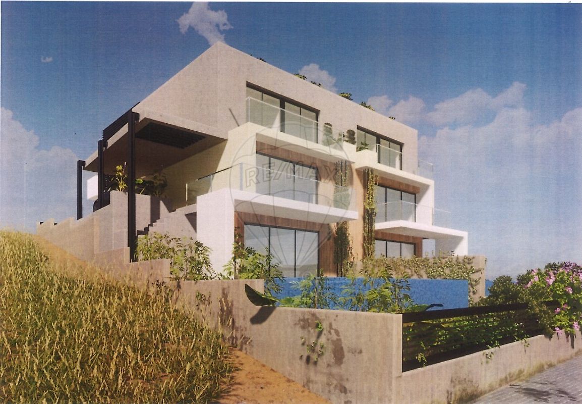 Moradia T4 à venda em Mafra