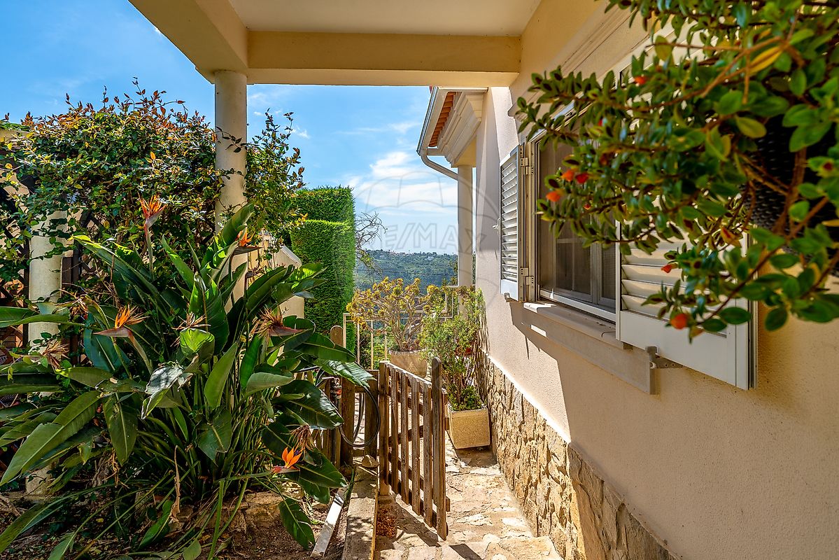 listing 125871025-68 picture-0