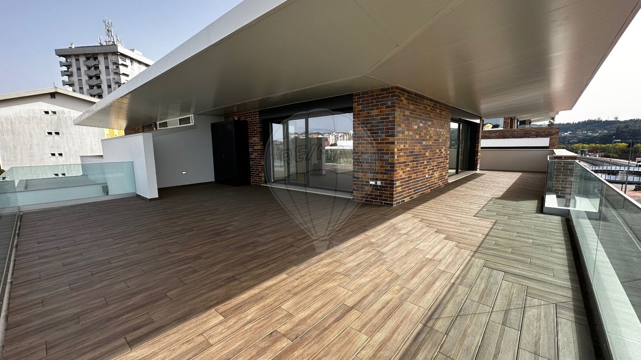 listing 125871065-50 picture-0