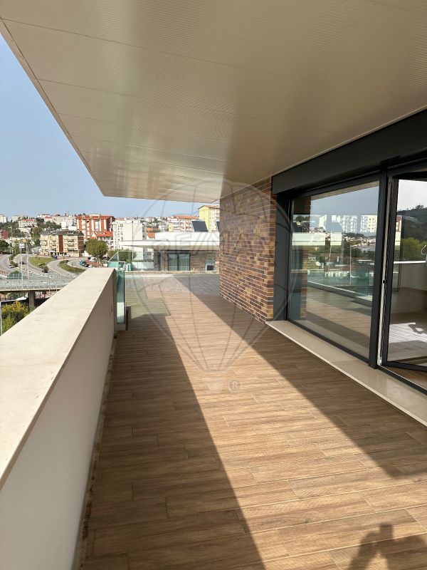 listing 125871065-50 picture-0