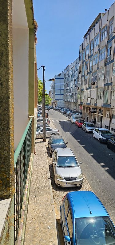 listing 125871049-104 picture-0