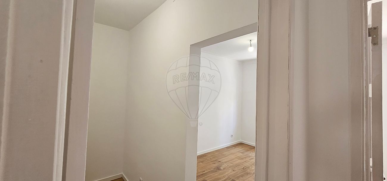 listing 125871049-104 picture-0