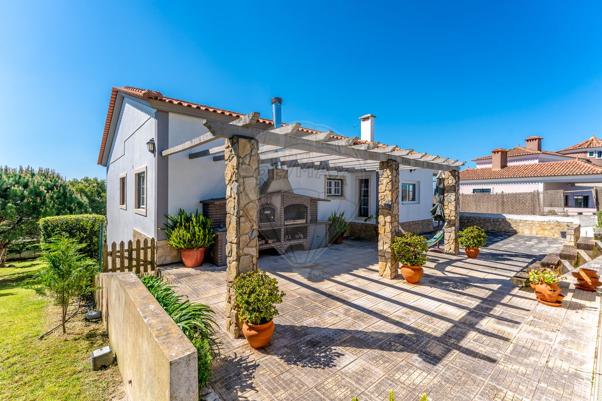 listing 125871049-105 picture-0