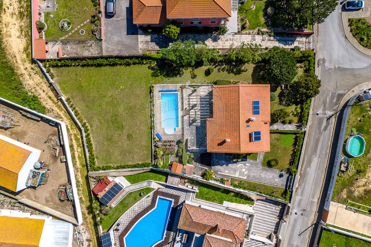 listing 125871049-105 picture-0