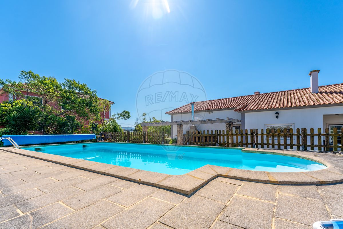 listing 125871049-105 picture-0