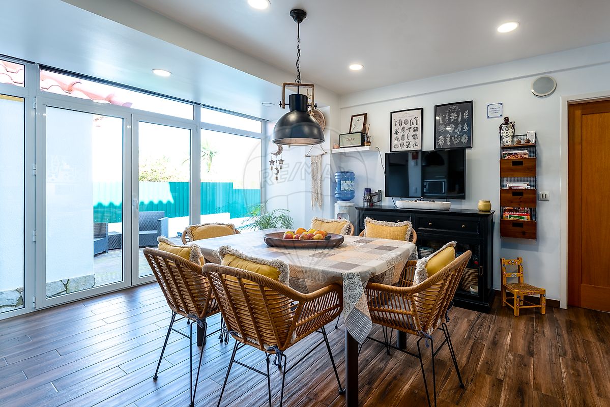 listing 125871017-47 picture-0