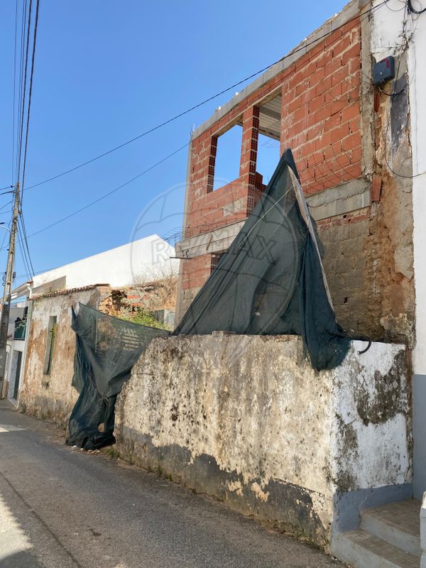 Moradia T1 para venda