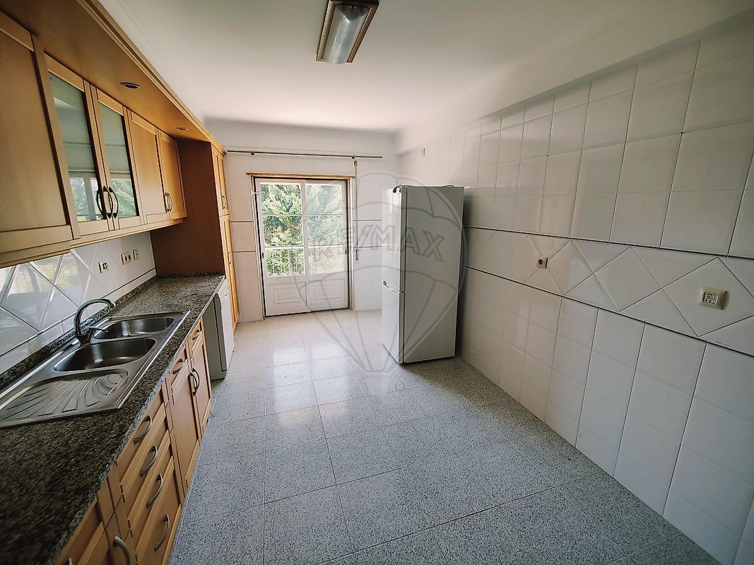 listing 125871055-24 picture-0